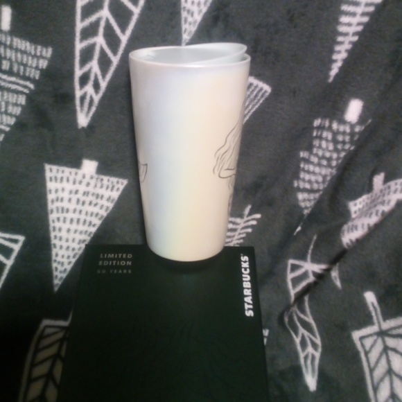 Starbucks "Limited Edition 50th Anniversary" commemorative cup - Picture 4 of 6